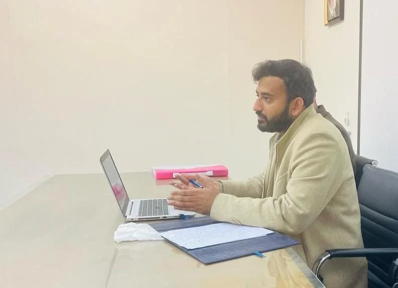 Dr Hassan Raza Naqvi